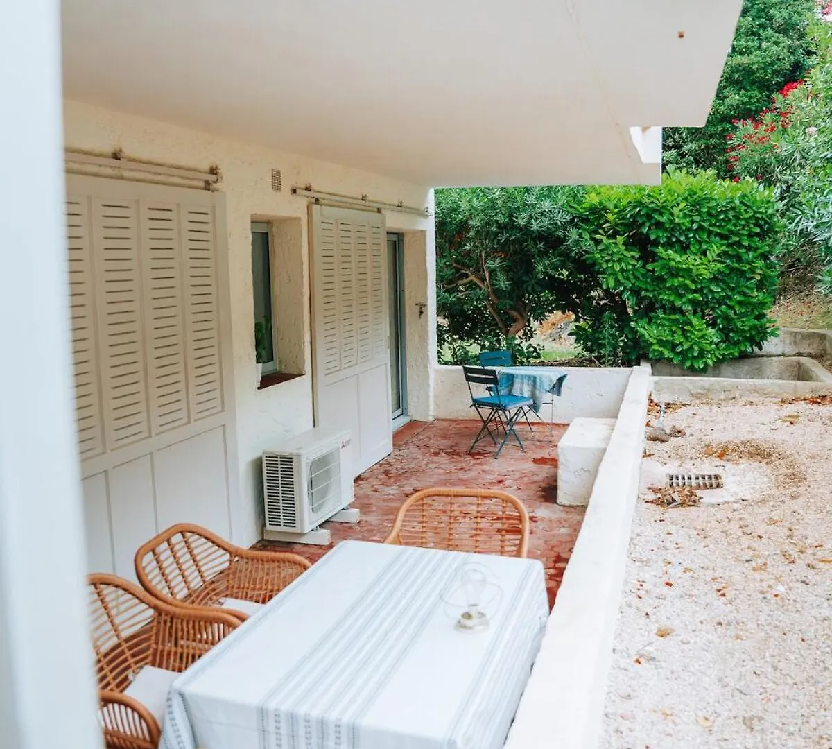 Cozy Apartment In Saint-Tropez